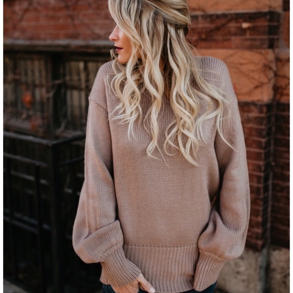 ❤️LAST!❤️Fit to Be Tied Sweater - Picture 6 of 8